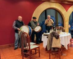 Sobremesa en El Paraíso. Cabezón de la Sal (Cantabria) Sobremesa en El Paraíso. Cabezón de la Sal (Cantabria)